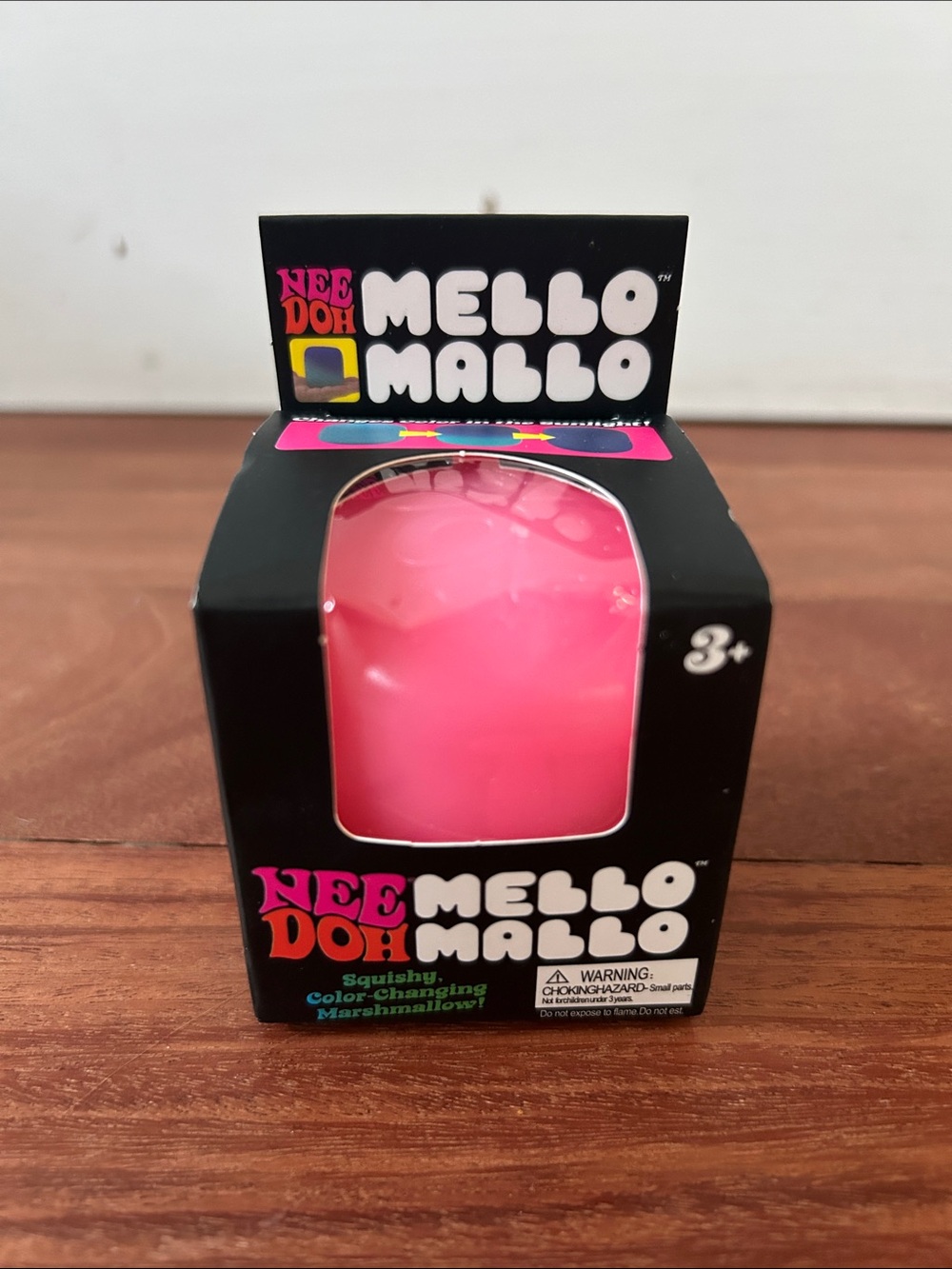 NEE DOH Mello Mallo Pink Color-Changing Marshmallow Toy